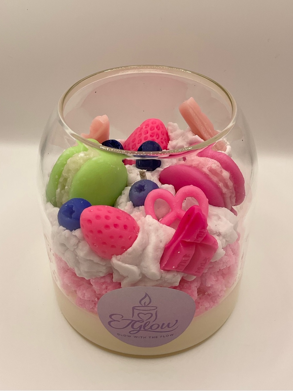 🕯️🍓Strawberry Açaí Dessert Style Candle 🍦🍨 - Picture 1 of 6